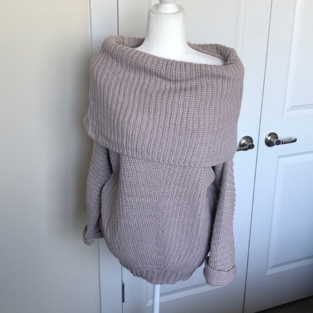 UMGEE | Off the Shoulder Sweater